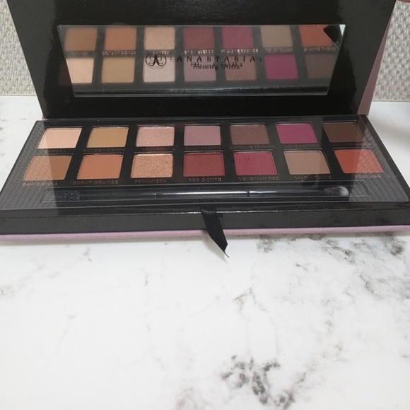 Anastasia Beverly Hill Modern Renaissance Palette
